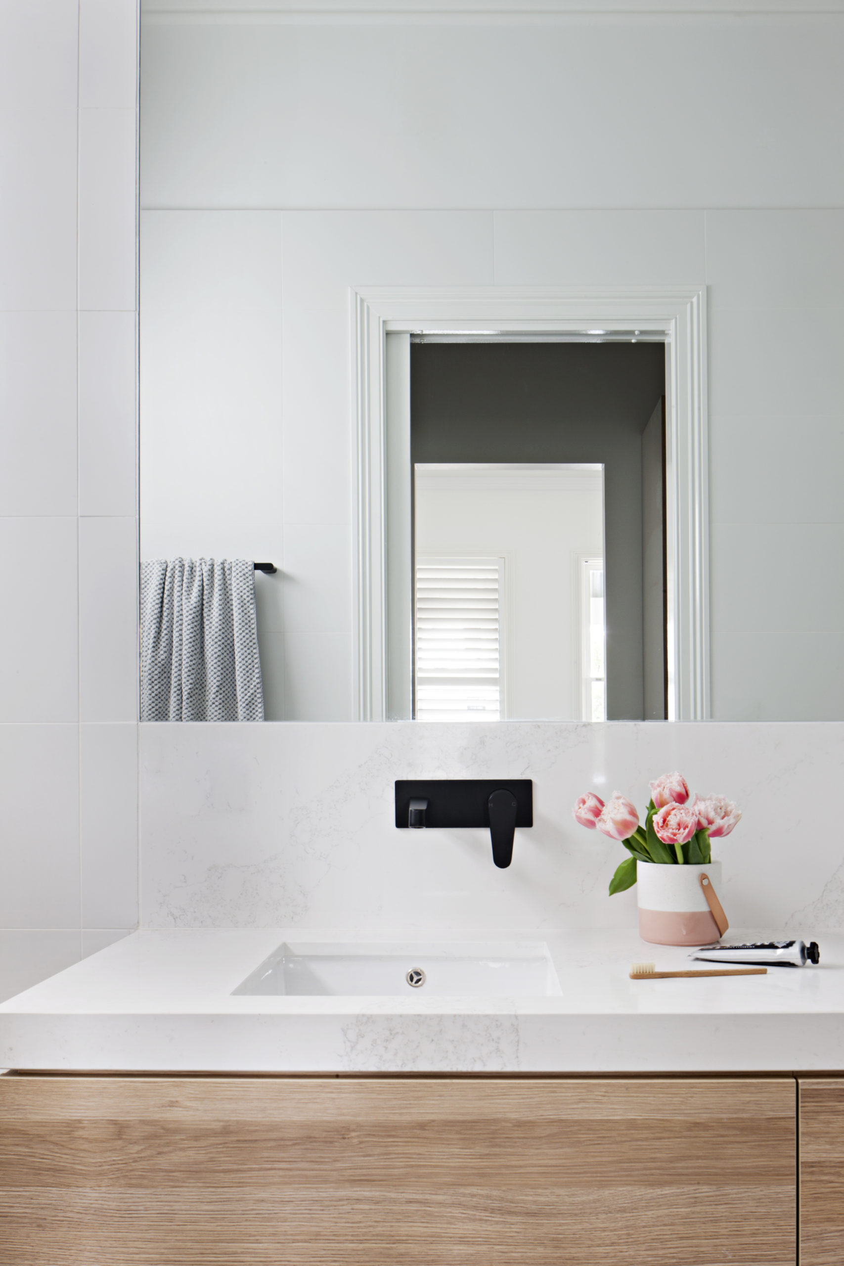 Yarraville bathroom renovation by Renova Plus